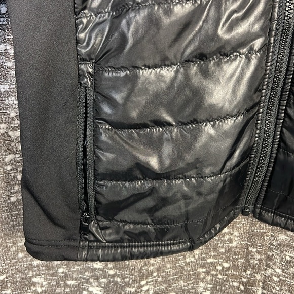 Disney Parks Run Jacket Womens Med Every Mile is Magic Mickey Mouse Microfiber - Picture 7 of 12